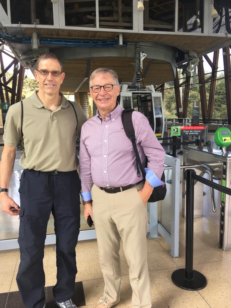 06-doctor-richard-cruz-especialistas-en-osteogenesis-imperfecta-en-medellin-2019
